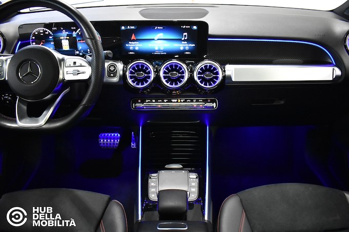 MERCEDES-BENZ GLB 200 d Automatic Premium